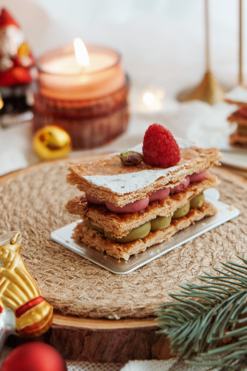 X'mas Pistachio Raspberry Petit Mille Feuille